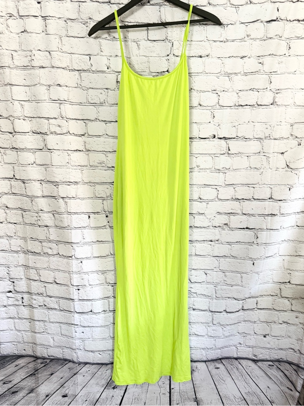 SHEIN. Lime green body on dress. Size XS